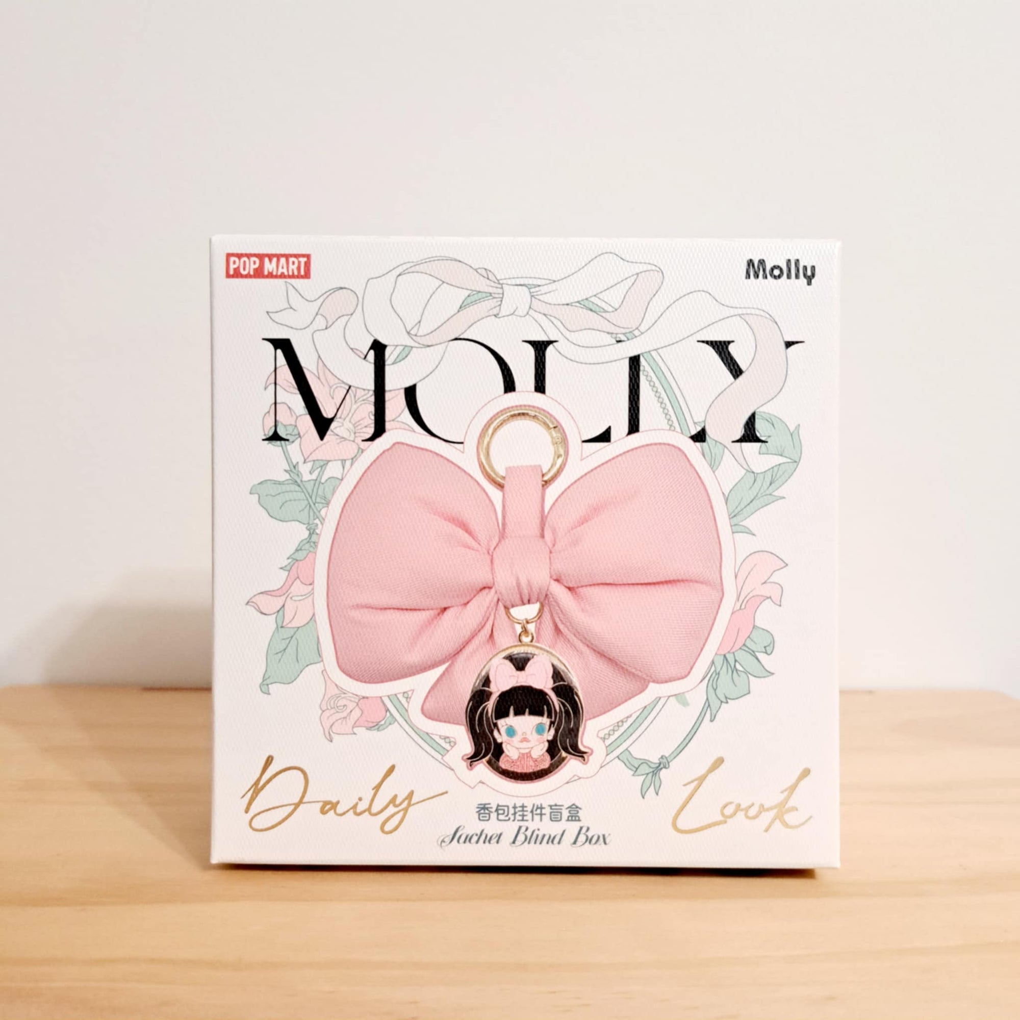 652eb54139e4ab4dc3c1b6b7_molly-ribbon3_1749879934046.jpg
