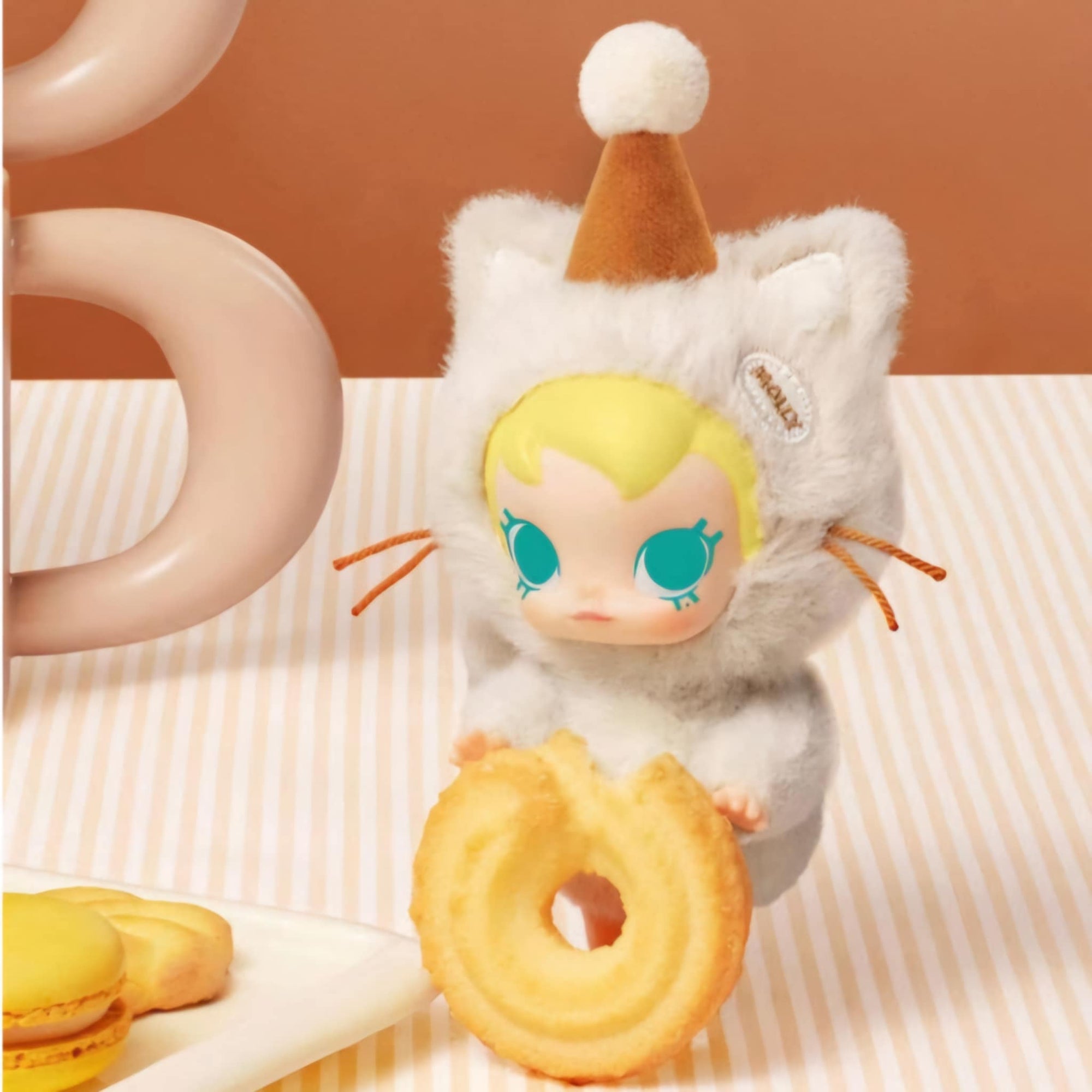 652eb54139e4ab4dc3c1b6b7_molly-snacktime_1748467218102.jpeg