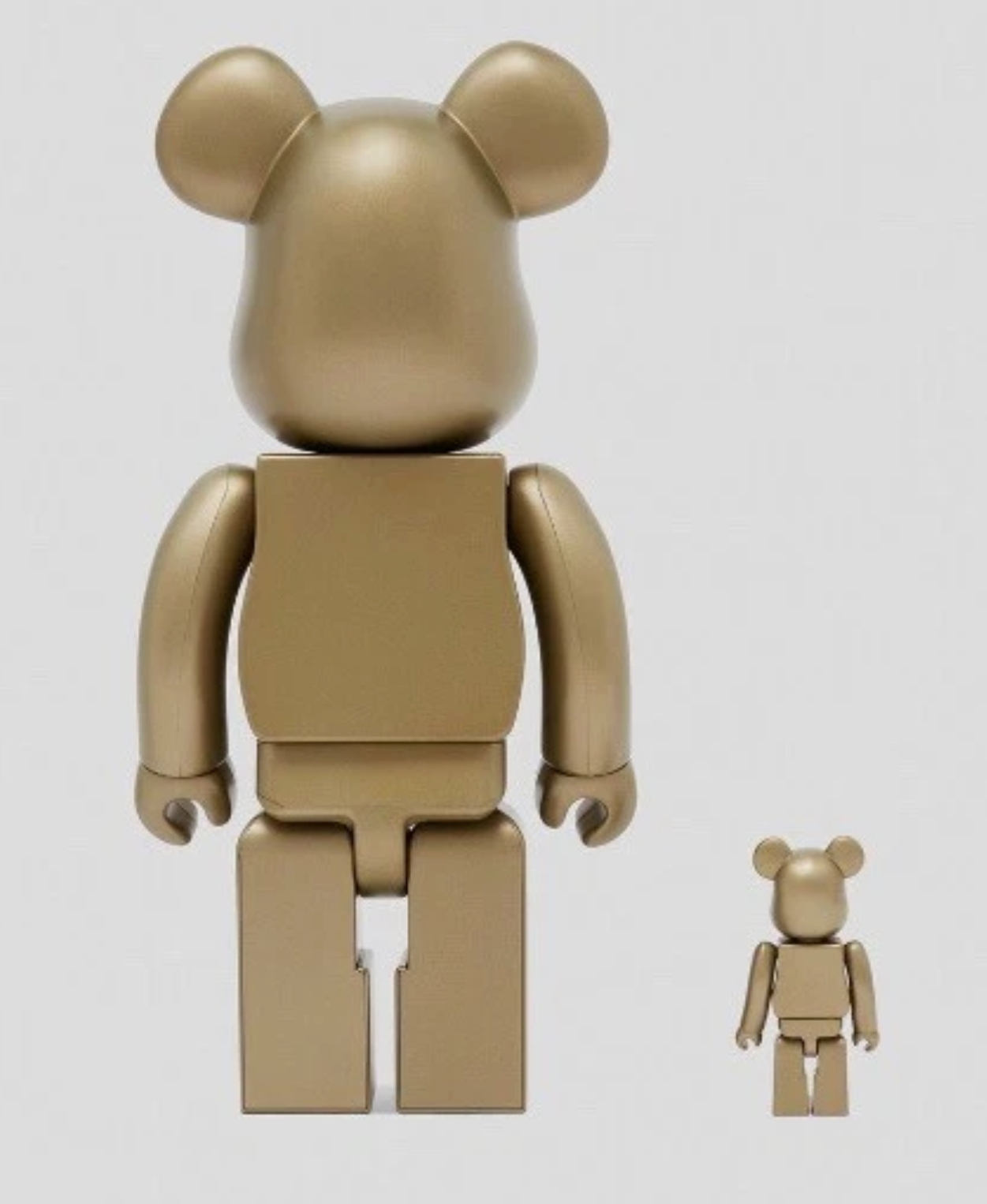 MEDICOM TOY - BE@RBRICK EIFFEL TOWER GOLDEN 100％ 400% MEDICOM TOY - BE@RBRICK EIFFEL TOWER GOLDEN GOWN Ver. 1000％