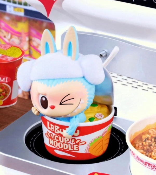 Cup Noodles Labubu - The Monsters Wacky Mart Series - Pop