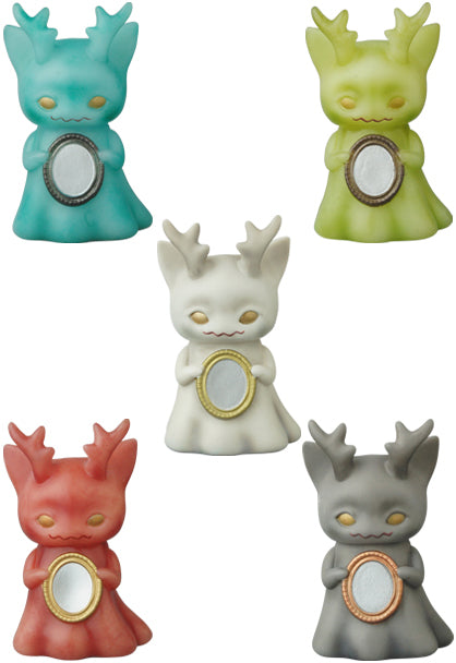Ghost Morris by Hinatique x Vinyl Artist Gacha (VAG) Series 20