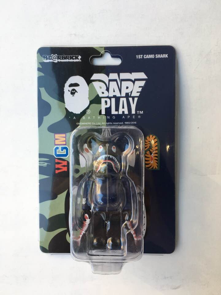 1st Camo Shark Bape Bearbrick 100% - Navy