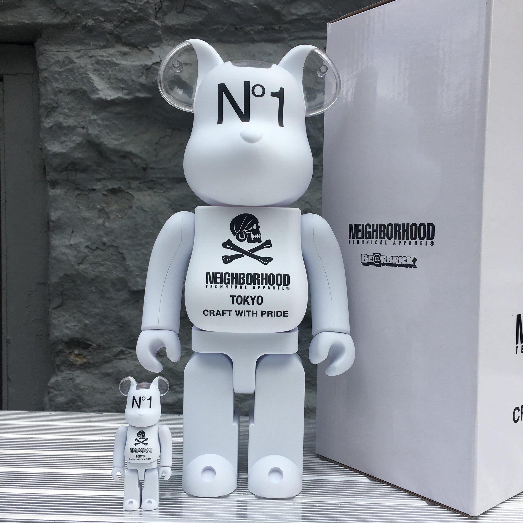 Neighborhood White 100% + 400% Bearbrick Set by Medicom Toy x