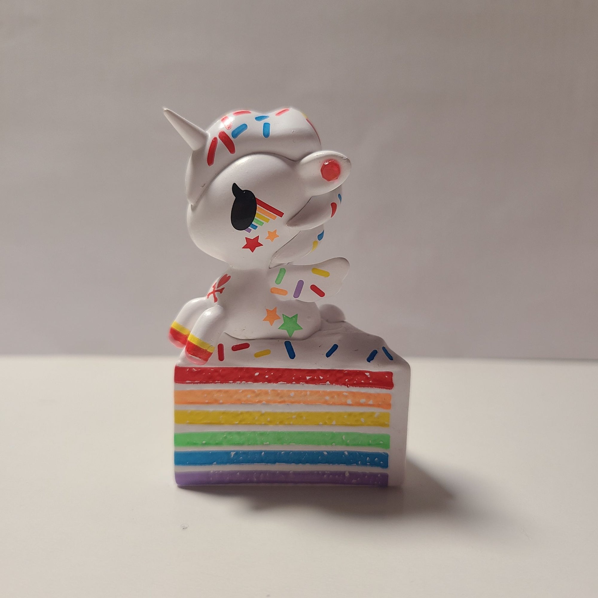 Rainbow Delight - Delicious Unicorno Series by Tokidoki  - 1