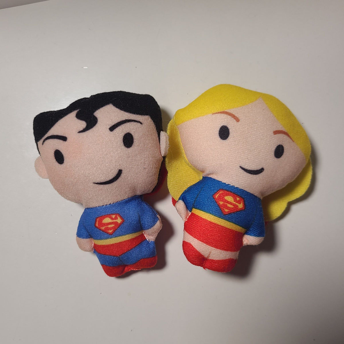 Superman &amp; Supergirl (Set of 2) - Justice League DC Super Heroes by McDonalds Happy Meal Toys 2021 - 1