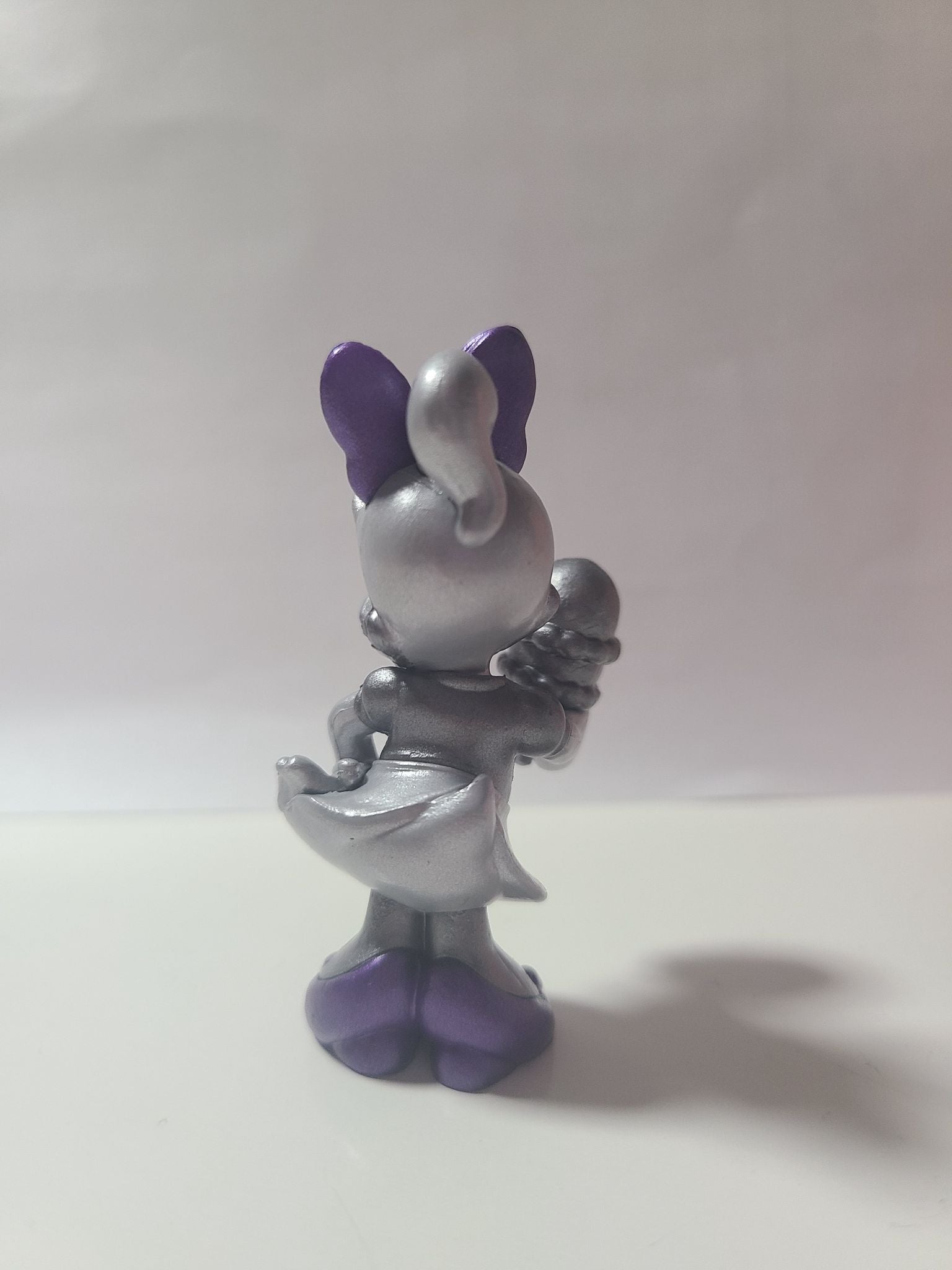 Daisy - Disney 100 Mini Collectibles Figure by Disney  - 3