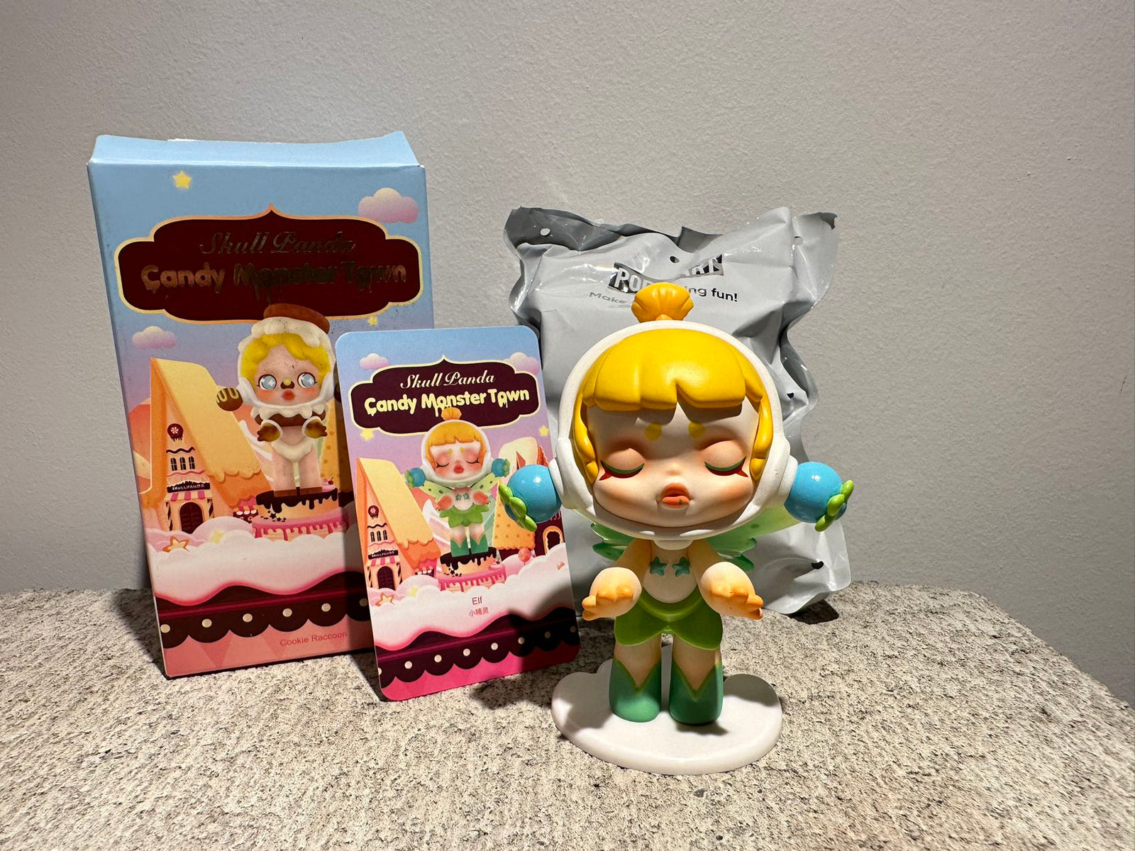 Elf - SKULLPANDA Candy Monster Town Series by POP MART - 1