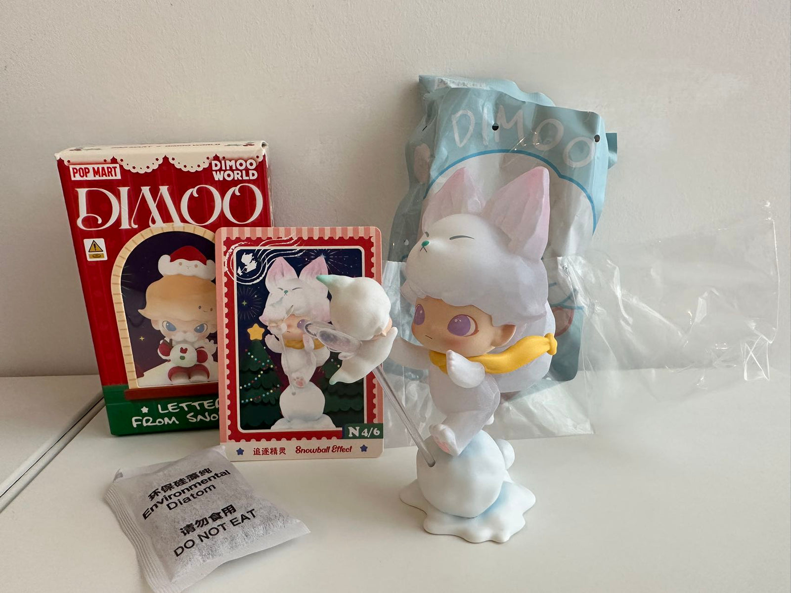Snowball Effect - DIMOO Letters from Snowman Series Figures - 1