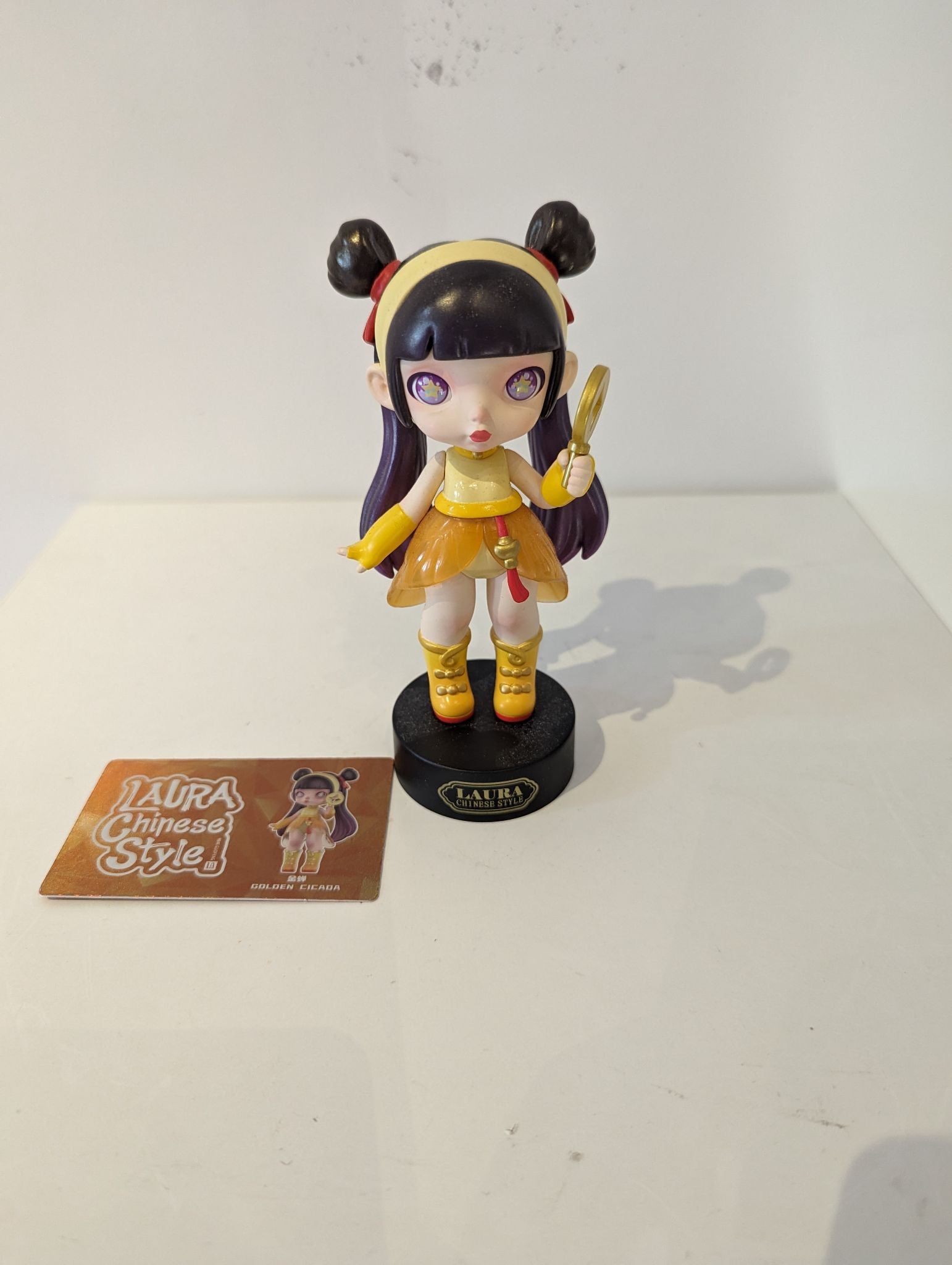 LAURA - Chinese Style - Token Toys - 1