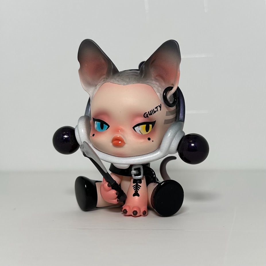 The Feline - The Mare of Animals Series - SKULLPANDA x POPMART - 1