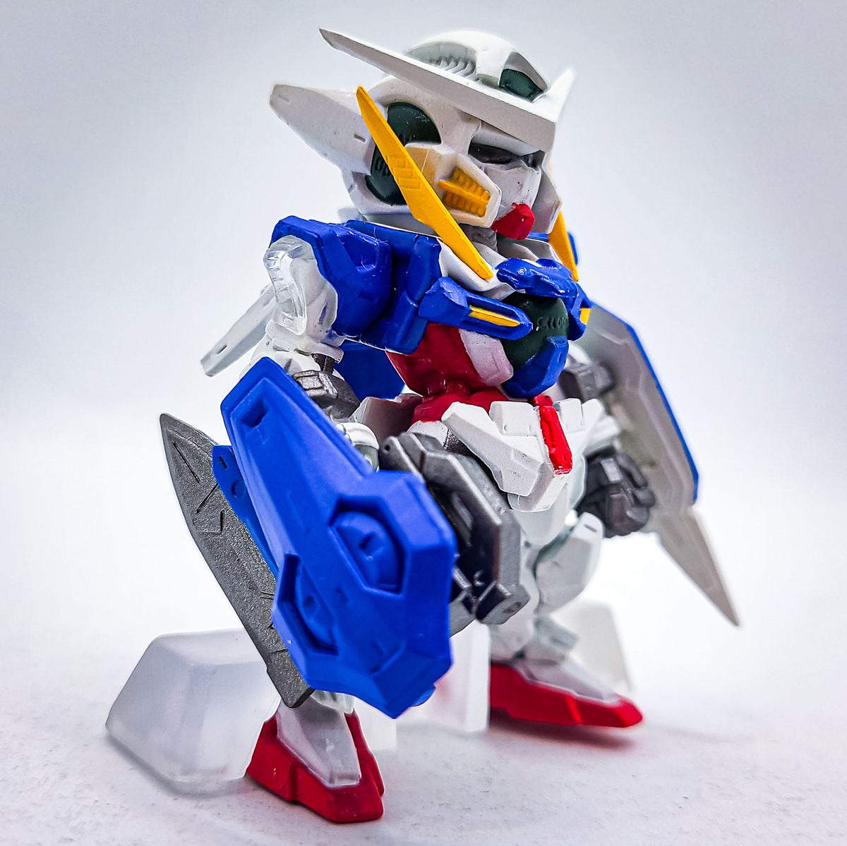 Gundam Converge #04 Gundam Exia by Bandai - 1