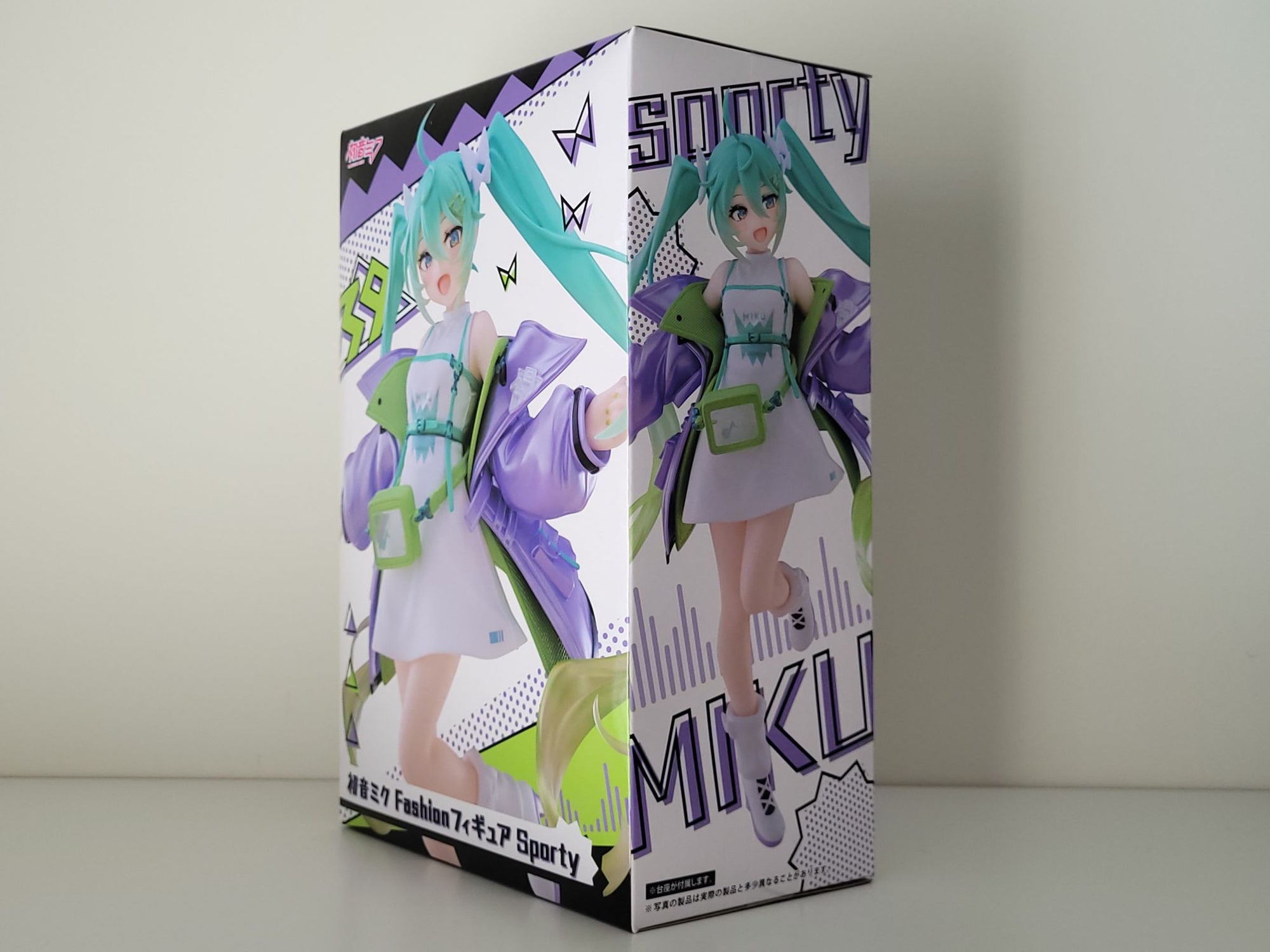 Hatsune Miku Fashion Figure (Sporty Ver.) - by Taito - 5