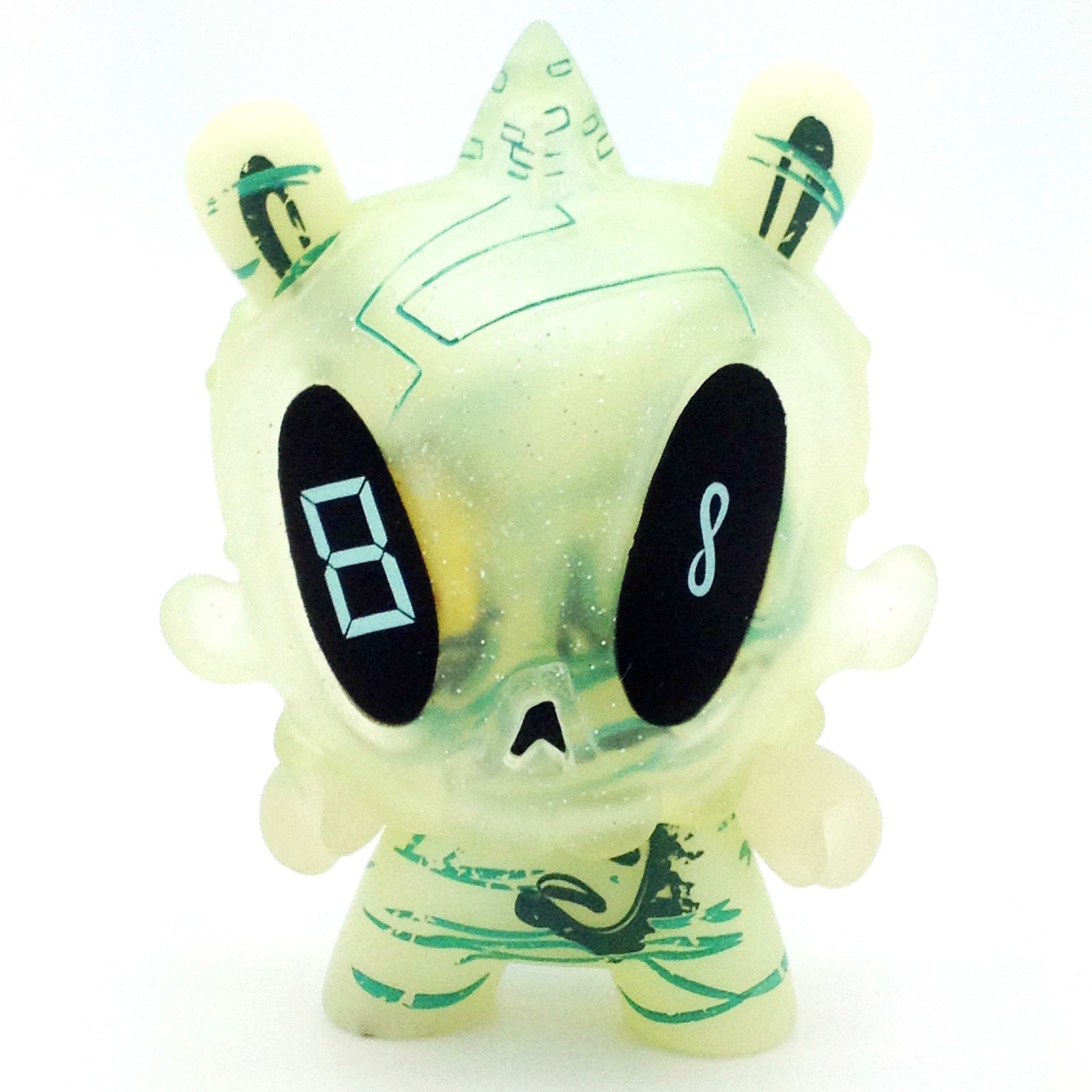The 13 Dunny Series - The Ancient One #8 - Mindzai  - 1