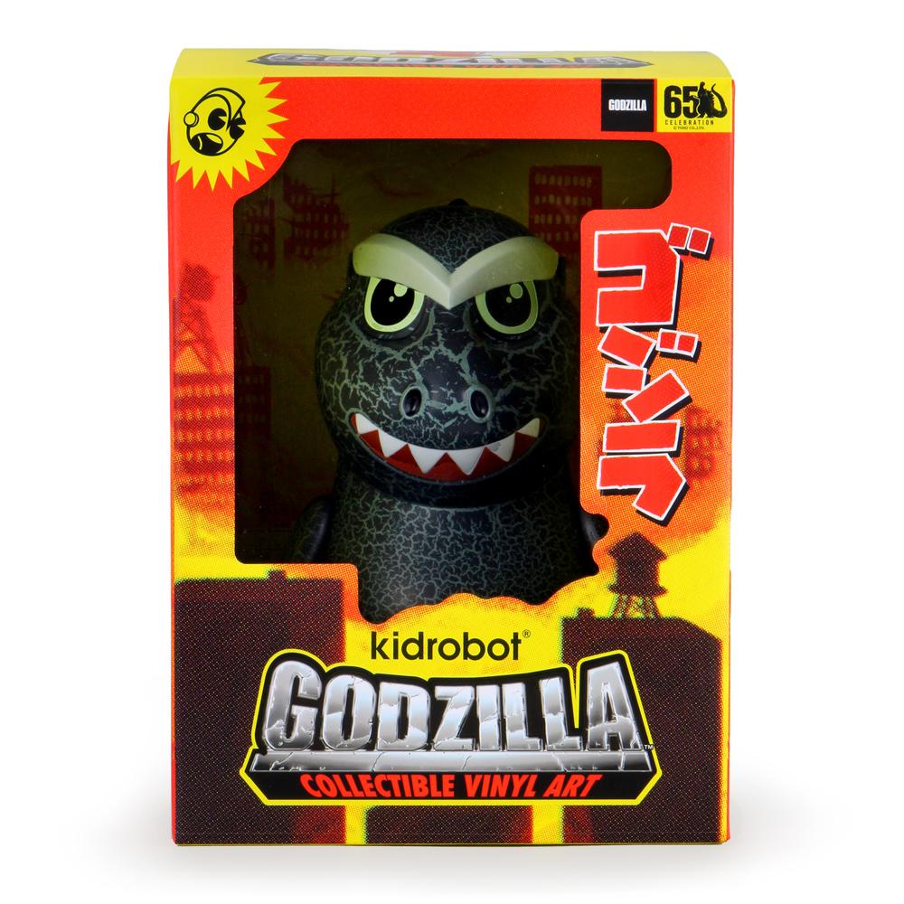 Godzilla 1954 GID Crackle Edition 8" Figure by Kidrobot