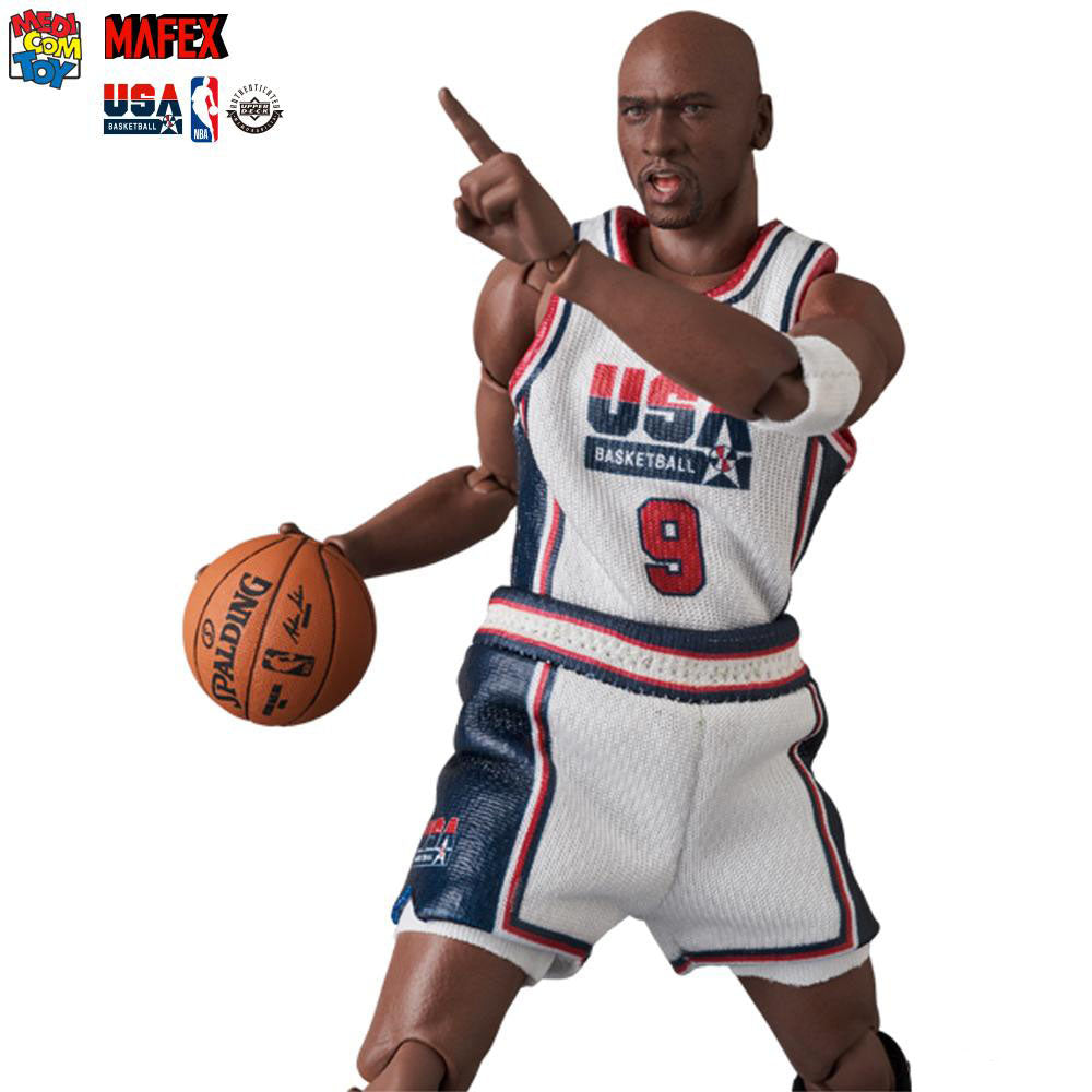 *Pre-order* Michael Jordan 1992 Dream Team USA Mafex 6.5-Inch Toy Figure by Medicom Toy