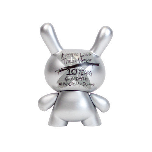 10th Anniversary 3" Dunny - Silver - Mindzai  - 3