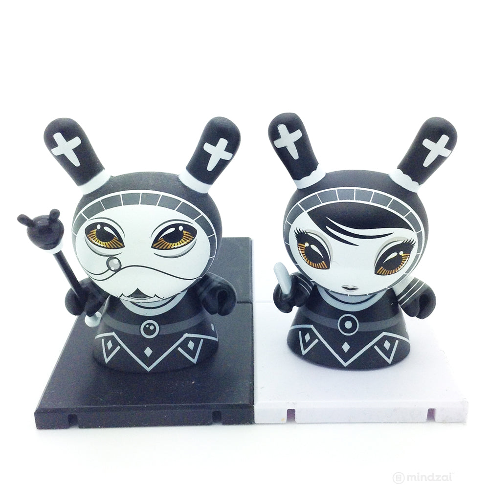 Shah Mat Dunny Chess Mini Series - Bishop (Black) and Pawn (Set of 2)