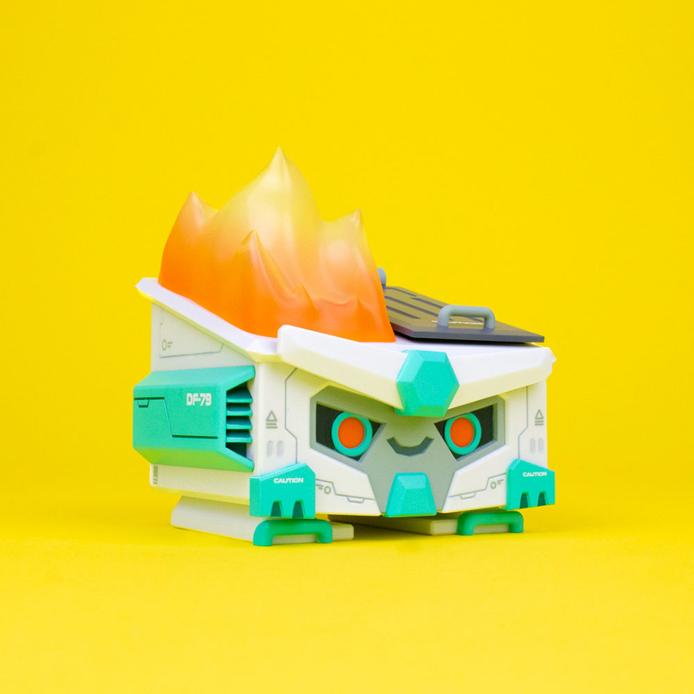 Mecha Dumpster Fire DF-79 Vinyl Figure by 100% Soft