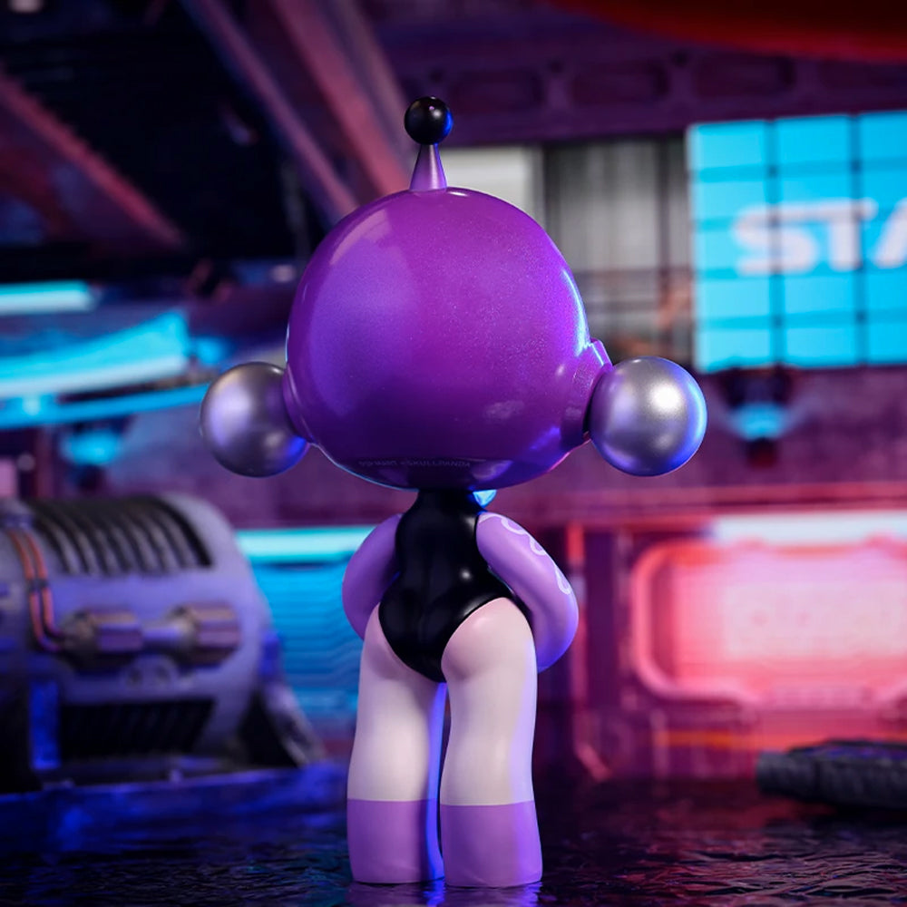 Skullpanda OOTD Glaring Big Figure by POP MART