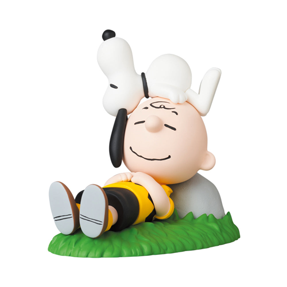 UDF Peanuts Series 13: Napping Charlie Brown & Snoopy Ultra Detail Figure by Medicom Toy