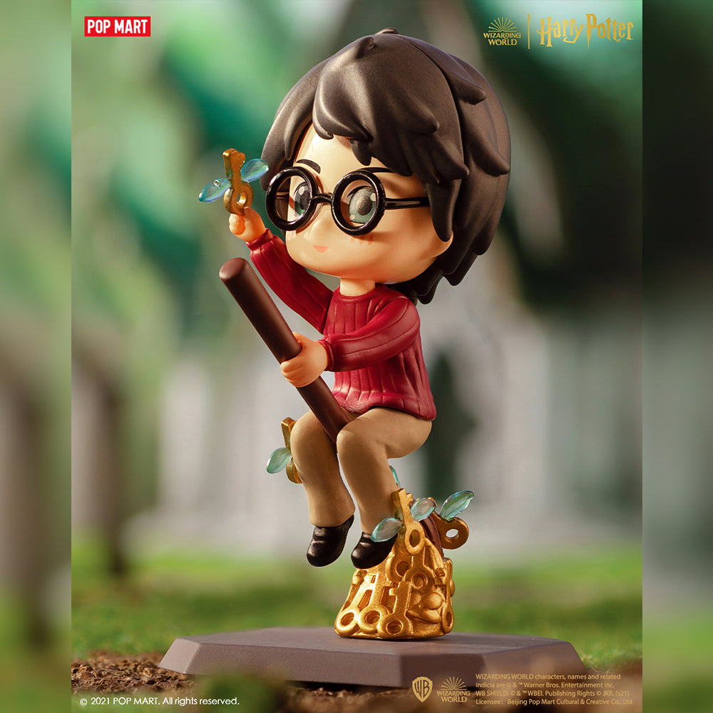 Harry Potter and Flying Keys - Harry Potter Sorcerer's Stone by POPMART